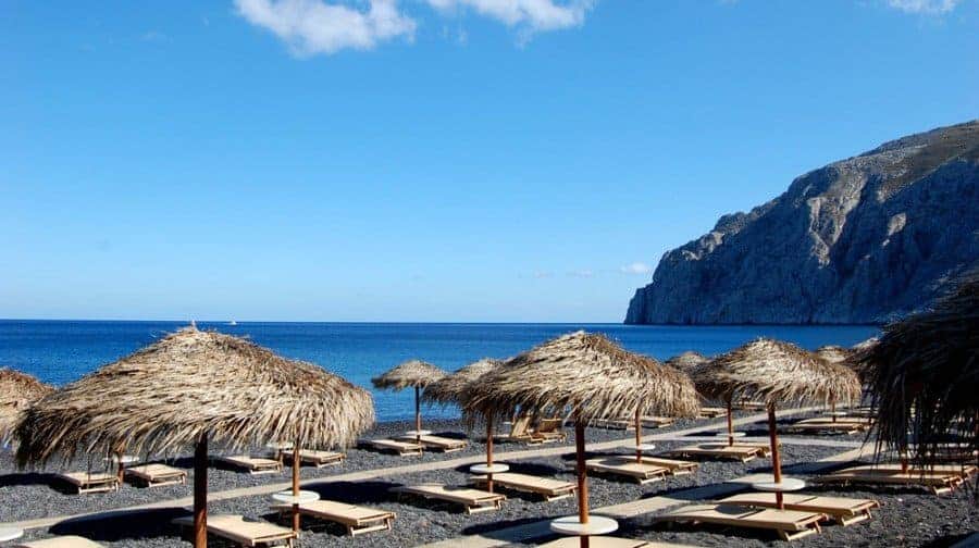 visit-santorini-discover-amazing-beauty2